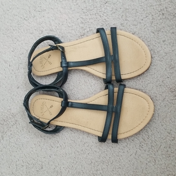 La Hearts Shoes - LA Hearts Women's Sandals